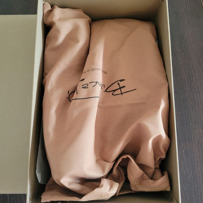 Дамски кожени обувки марка Bianki.