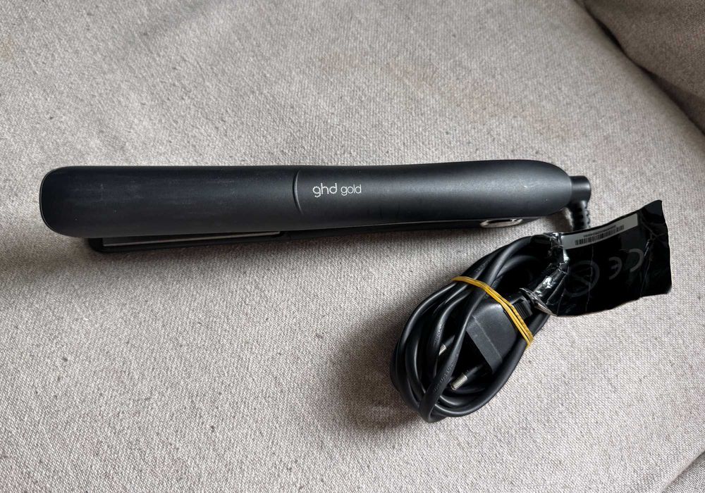 Placă Păr GHD Gold Styler S7N261 Defectă Pentru Piese Sau Reparație