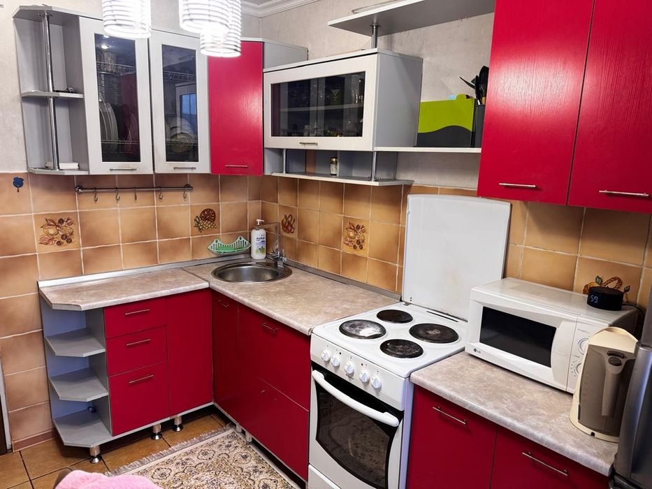 Продам кухонный гарнитур