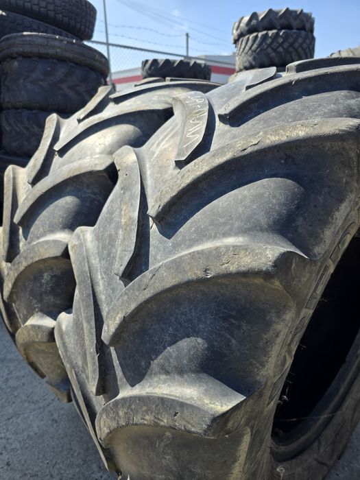 Anvelope 440-65r24 Vredestein