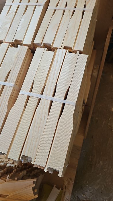 Обтелени пчелни рамки