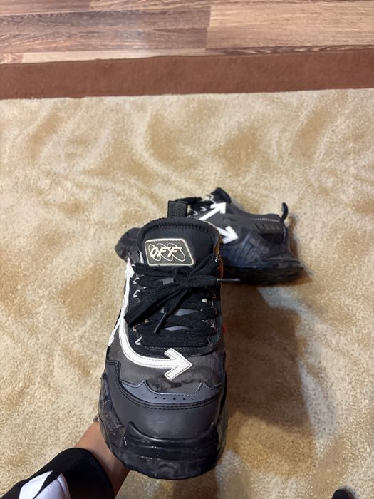 Off White Odsy Black
