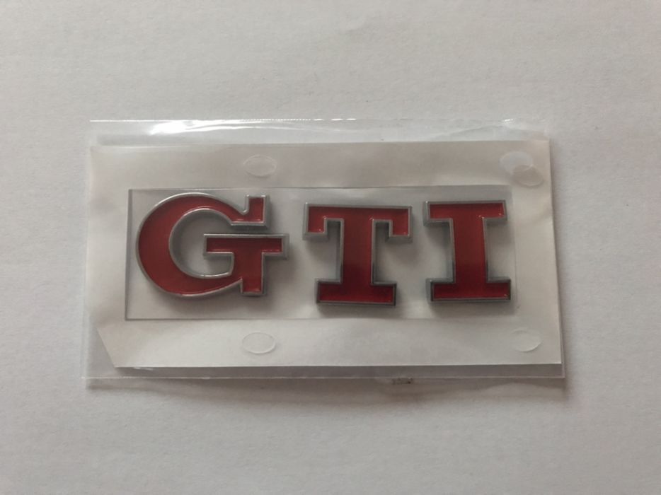 Emblema vw GTI spate Abs rosu/negru/crom