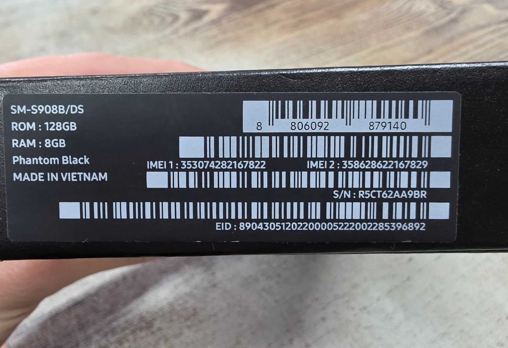 Samsung S22 Ultra Phantom Black 128GB в доста добро състояние