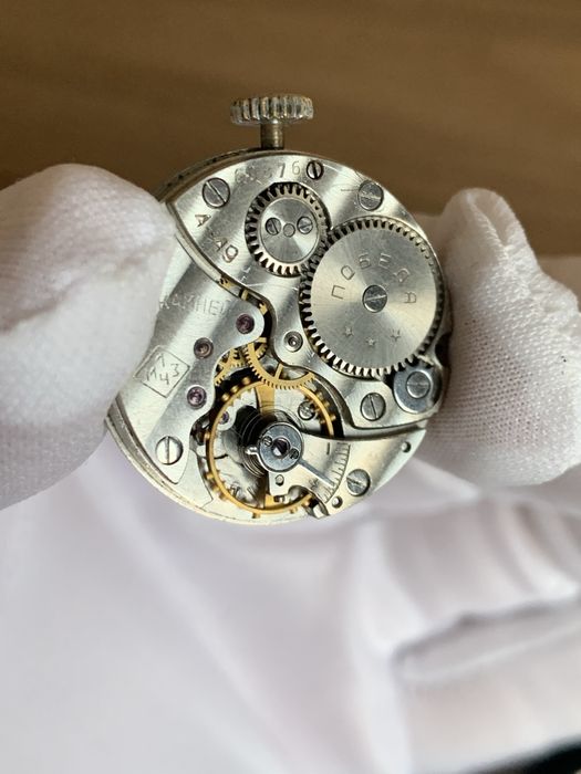 Часовник ПОБЕДА Сребро 875 1949  1МЧЗ Русия Руски СССР Съветски