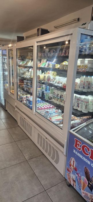 Хладилни витрини