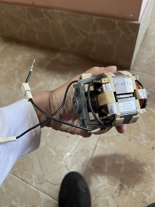 Мотор Мелачка Зануси за кафе автомат