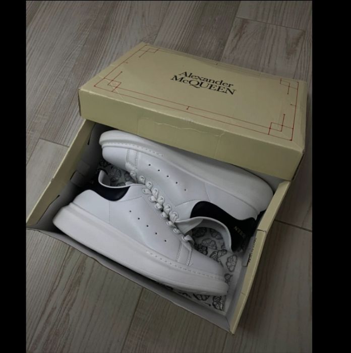 Adidași Alexander McQueen,,. 43