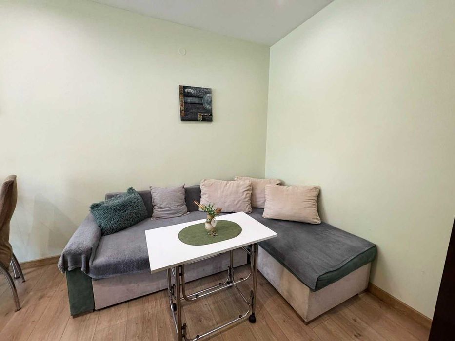 Продава се Двустаен апартамент в Велико Търново, Център - 50 кв.м за 1460 €/кв.м - Снимка #3