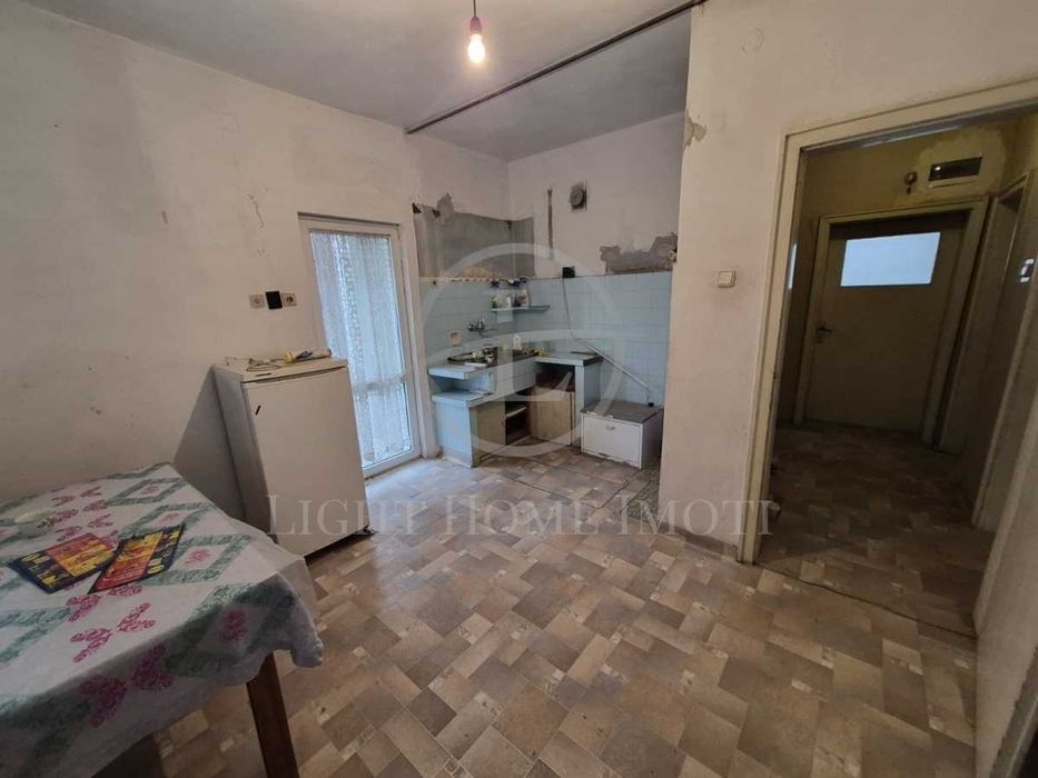 Продава се Тристаен апартамент в Пловдив, Съдийски - 98 кв.м за 1666 €/кв.м - Снимка #7