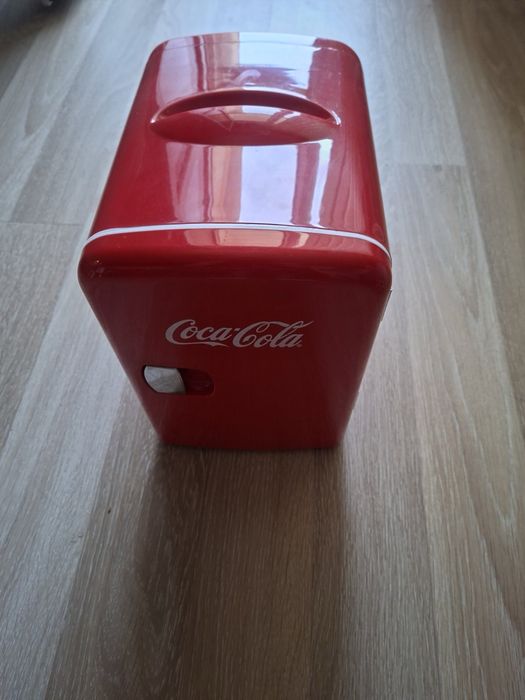 Мини хладилник Кока Кола Coca Cola