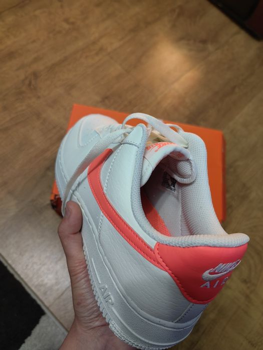 Дамски маратонки Nike Air Force 1