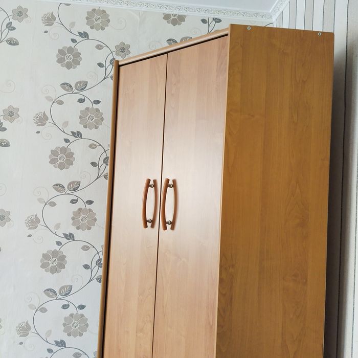 Шкаф сатылады ,жағдайы жақсы