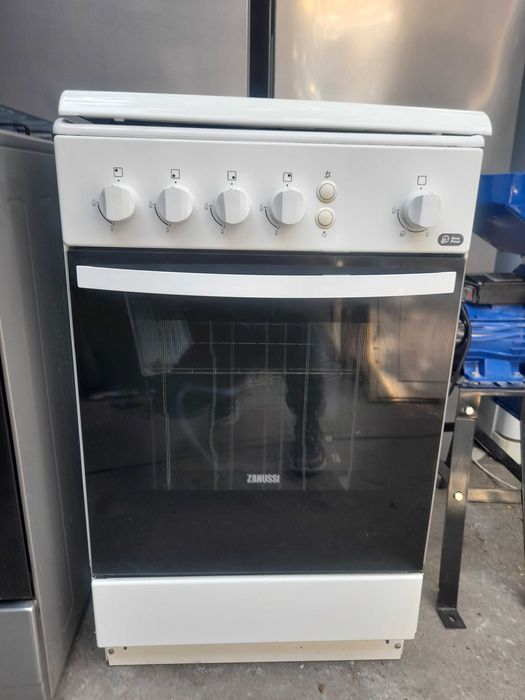 Aragaz Zanussi perfect functional