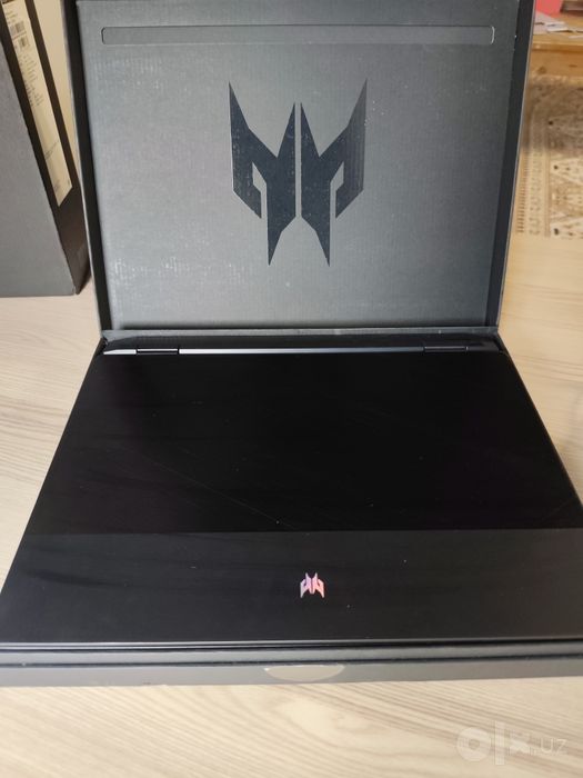 СРОЧНО!! Мощный Acer Predator Helios 300
