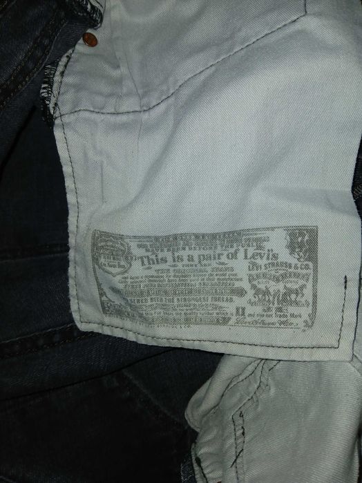 Blugi Levis  Negru