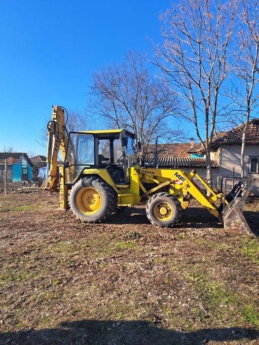 Buldoexcavator Massey Ferguson MF 50HX