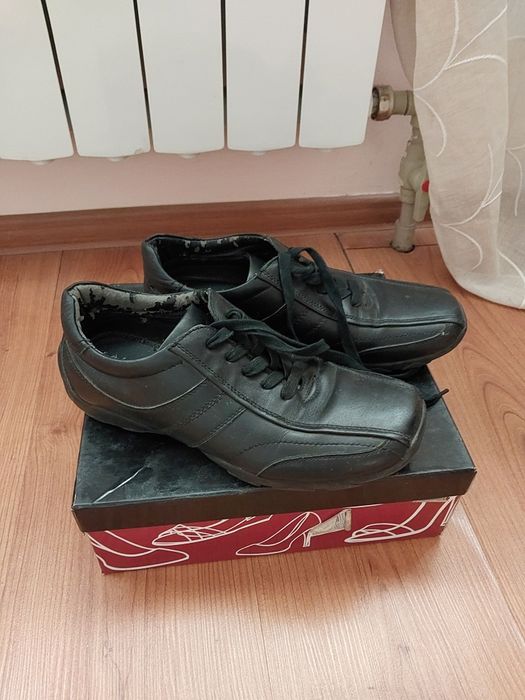 Кроссовки мужские