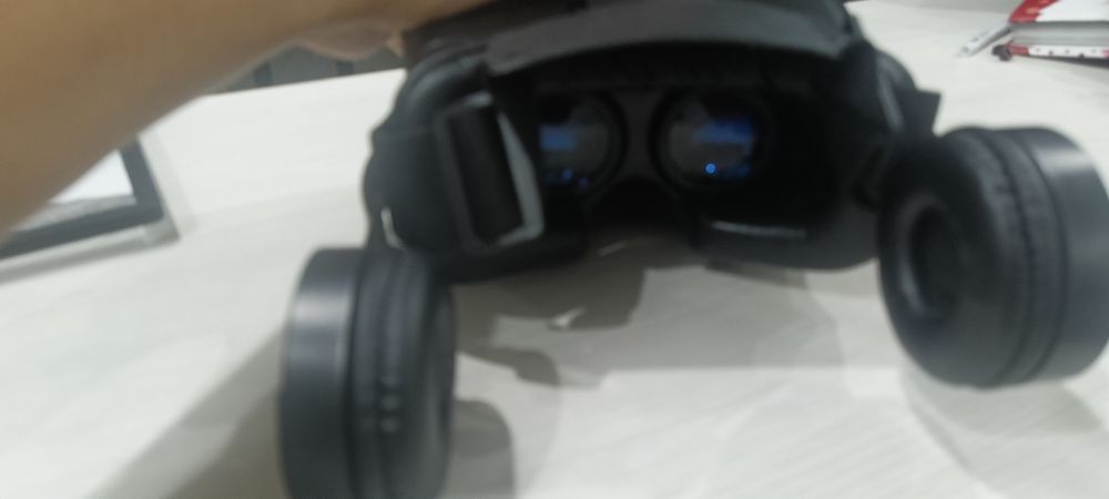 Продам новый  VR очки