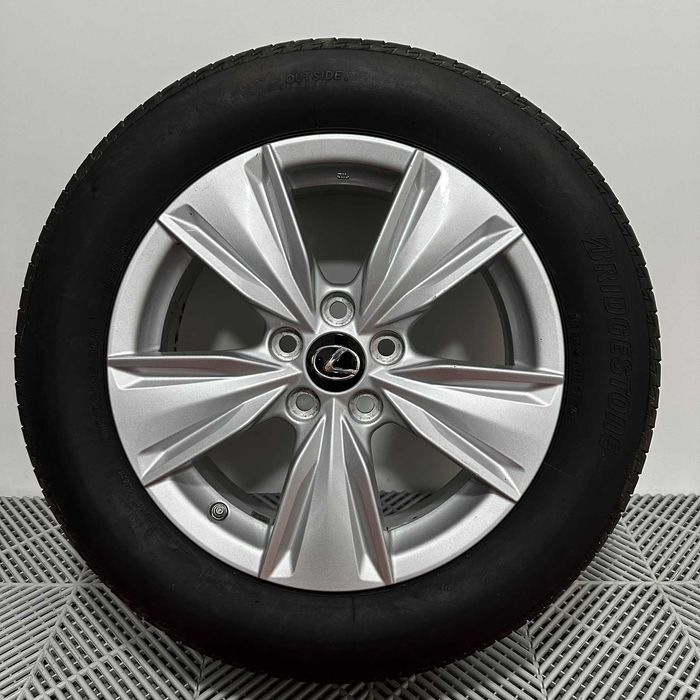 Janta Lexus UX 17 originala R 17 215 60 17