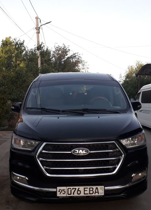 Jack avtomobil satiladi