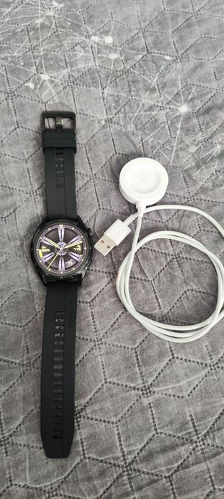 Часовник Huawei GT3