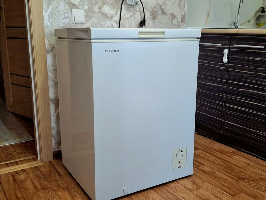 Продаётся морозильник Hisense!