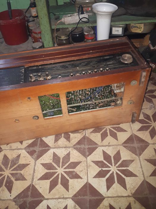 Radio vechi cu picap pacific acord