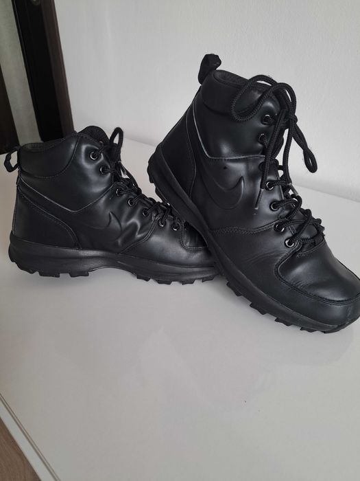 Мъжки зимни обувки NIKE