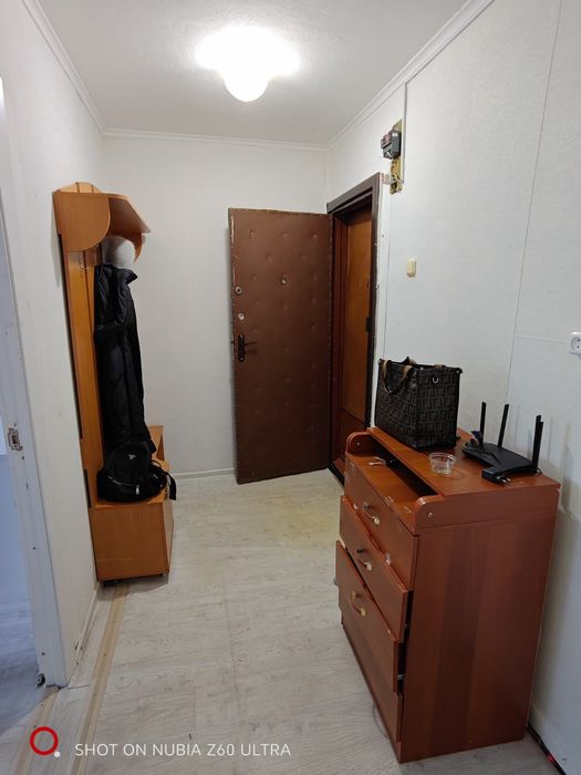 Продам квартиру 6мик. 1 ком