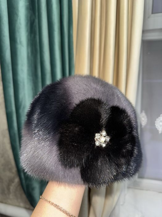 Продам норковую шапку