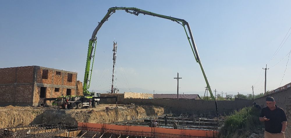 Услуги бетононасос  beton nasos xizmati50 mtr бетон насос