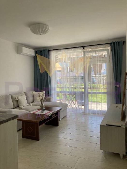 Продава се Двустаен апартамент в Созопол - 45 кв.м за 2334 €/кв.м - Снимка #2