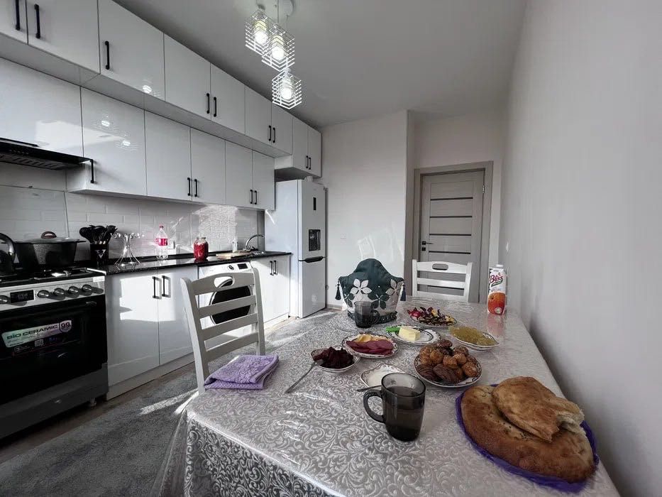 #1995

 Яшнабадский район, ул. Олтин тепа
Ориентир: Уммон Туйхона,