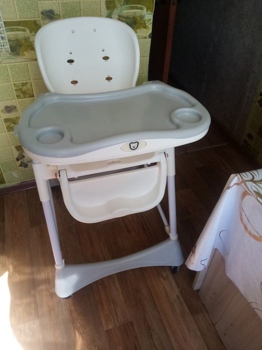 Продам стульчик и коврик