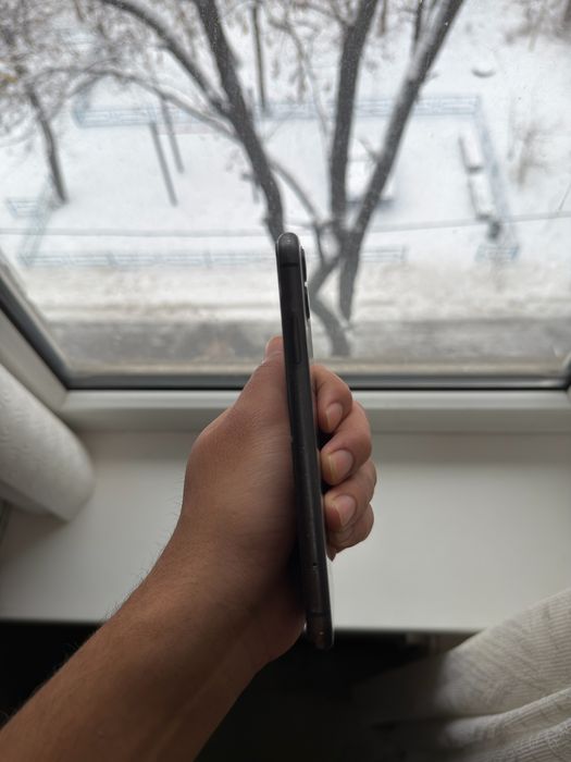 iPhone 11 без коробки
