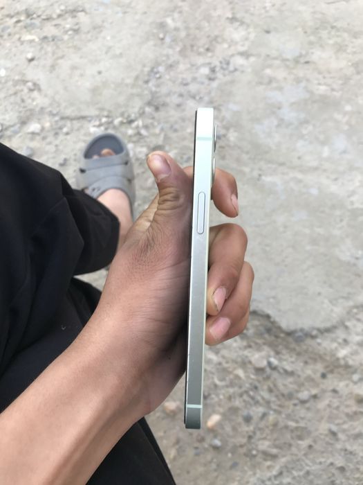 Iphone 12 idial  ochilmagan