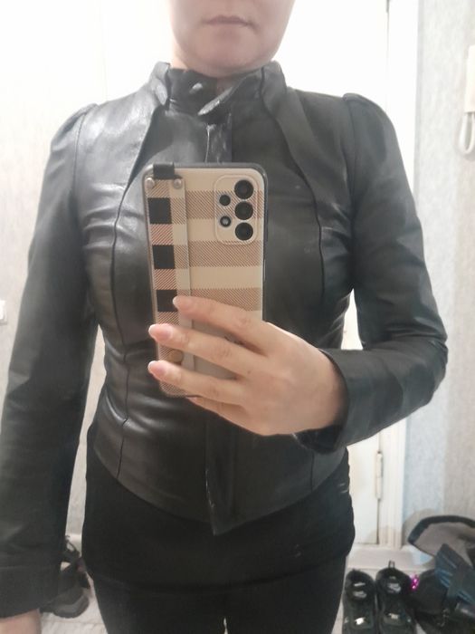 Женская кожанная куртка