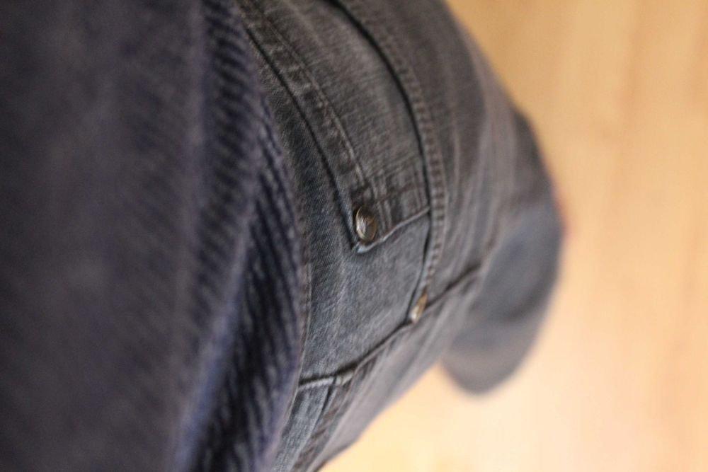 trussardi grey jeans, straight fit originali, aproape noi.