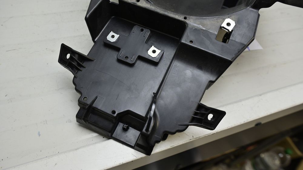 Undertail Plastic Roata Spate BMW R1200RT 2014 - 2017