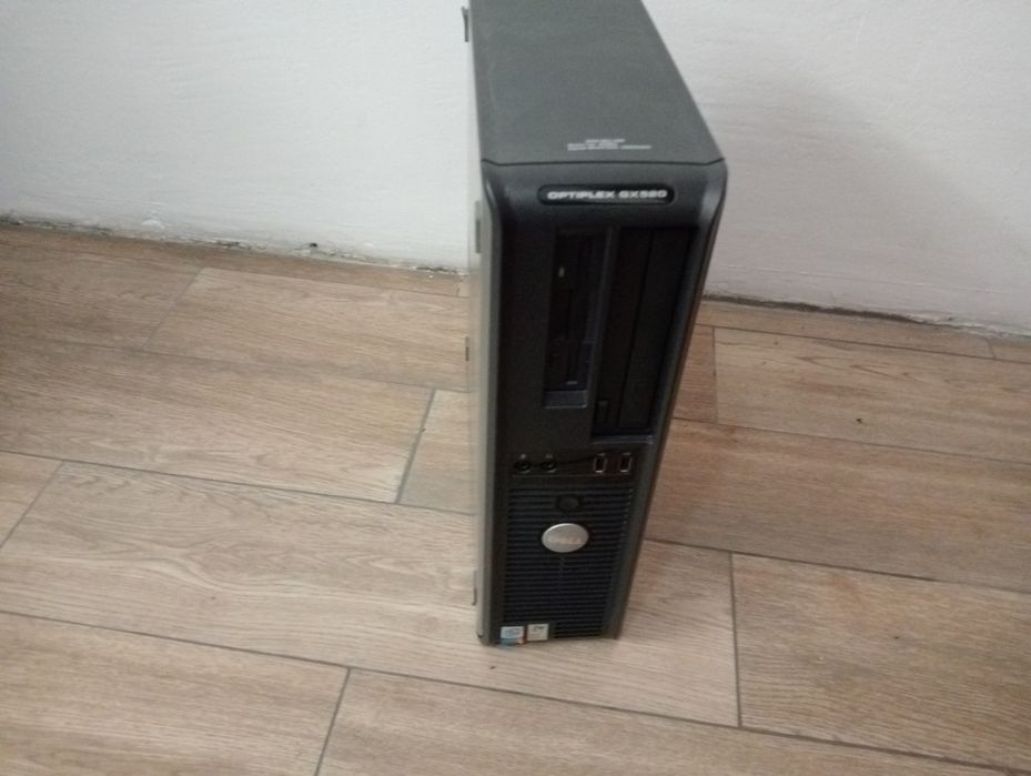 Vând unitate DELL