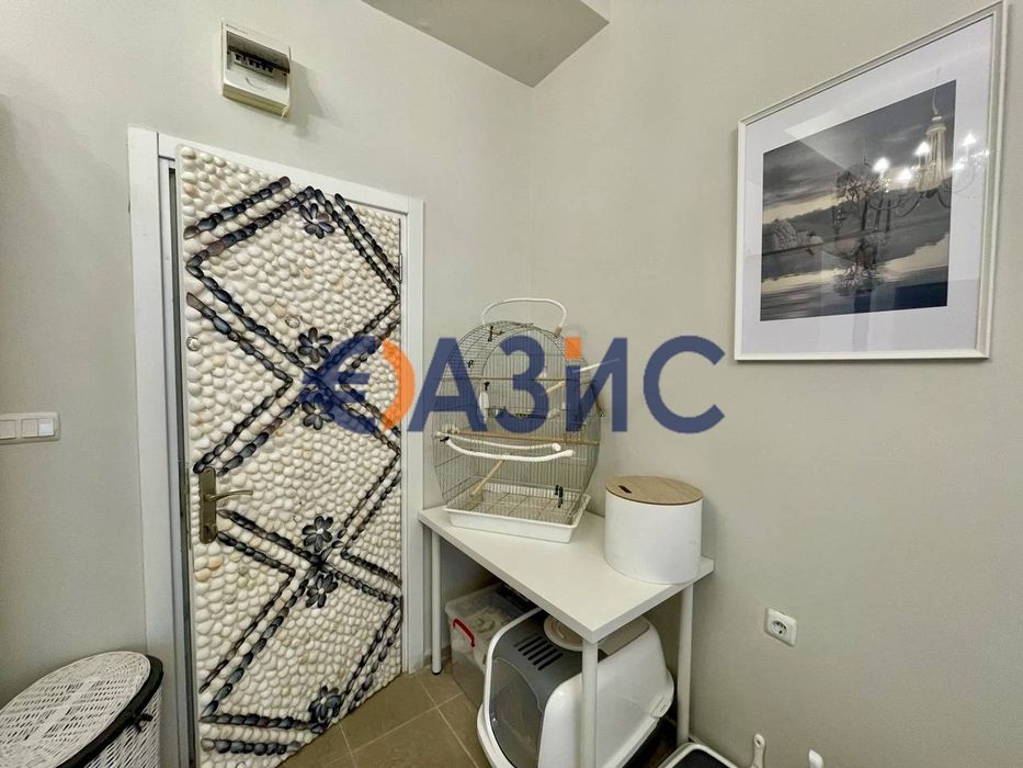 Тристаен апартамент в комплекс Sun Gate, 135 кв.м., Слънчев бряг,