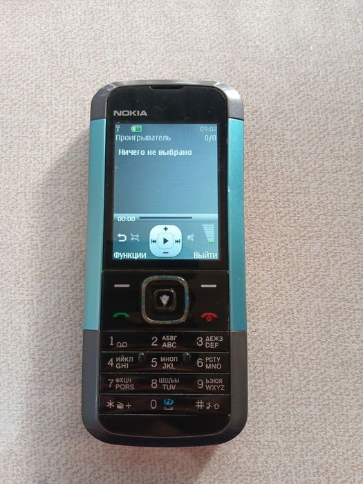 Nokia 5000 sotiladi original