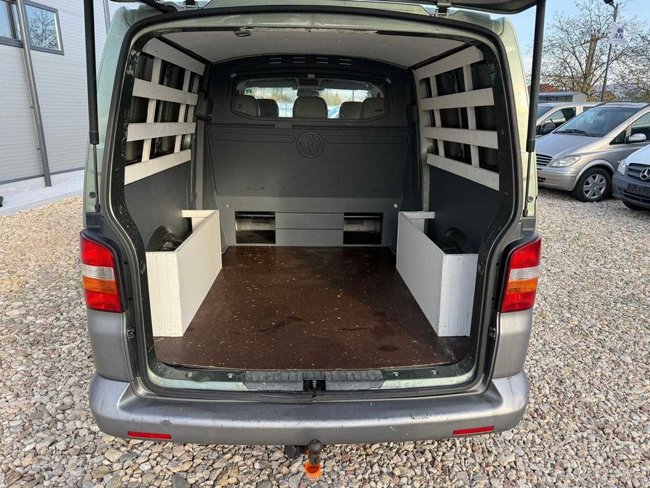 Vw transporter T5 mixt maxim de lung 1.9 TDI