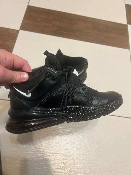 Nike Air Force 270 42 номер