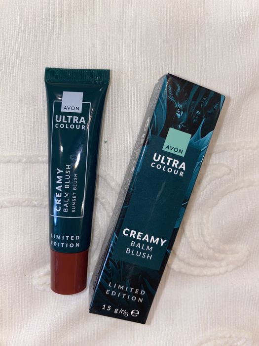 Козметика AVON гримове и парфюми