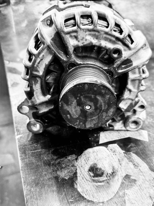 Продам генератор wv ауди шкода