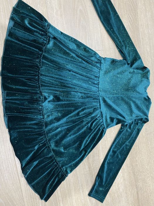 Rochie eleganta cu sclipici pt sarbatori marimea 146