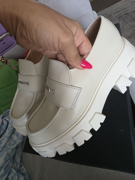 Обувки Musette 38 номер, New Balance също 38 номер