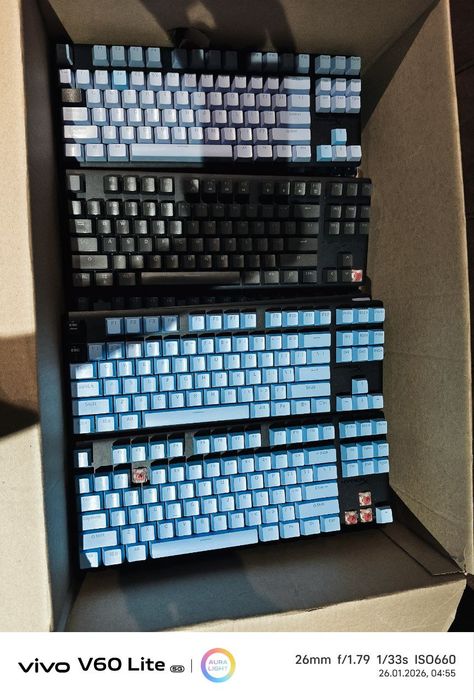 Продам наушники и клавиатуры hyperx